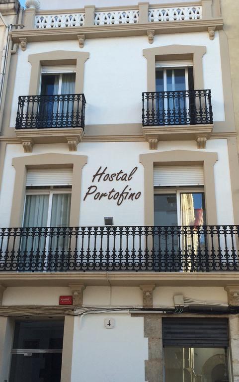Hostal Portofino Аренис де Мар Екстериор снимка