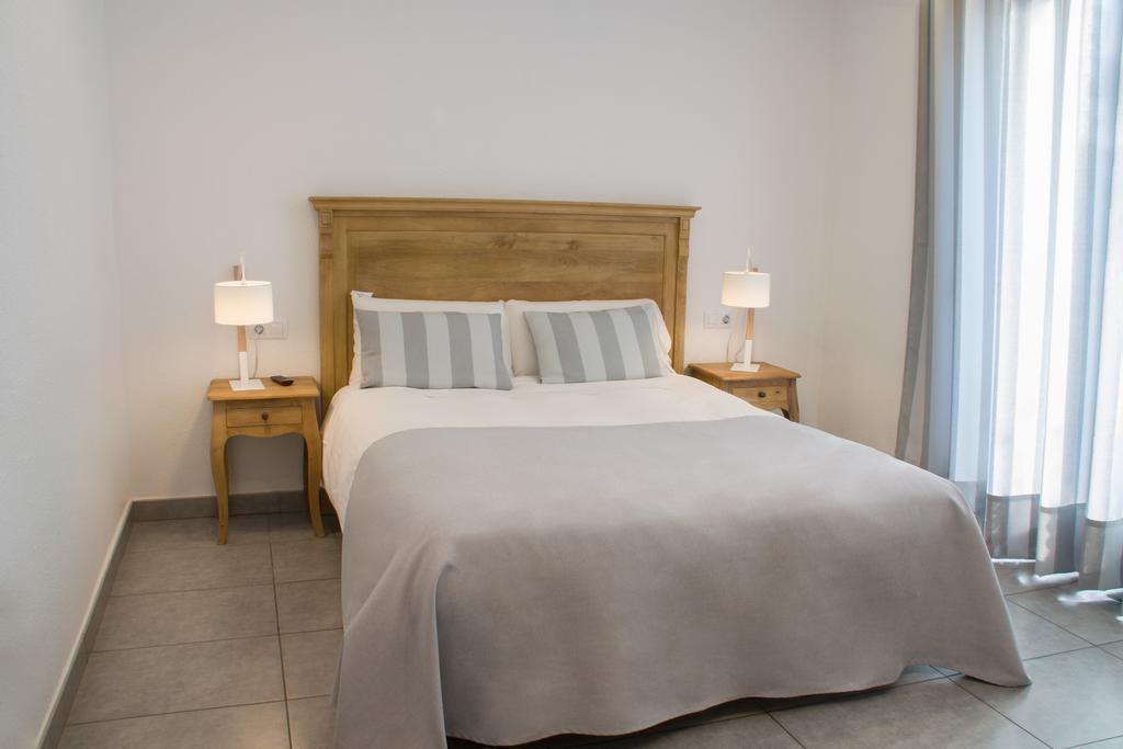 Hostal Portofino Аренис де Мар Екстериор снимка
