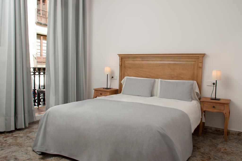 Hostal Portofino Аренис де Мар Екстериор снимка